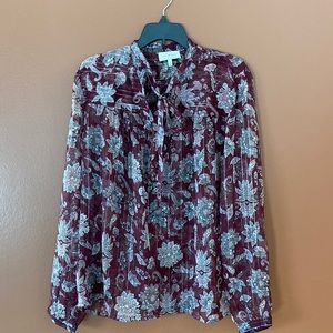 Lucky brand ladies sheer blouse with paisley design in size extra small.